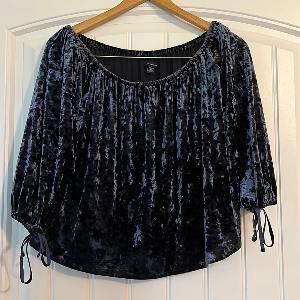 American Eagle Crushed velvet  top
